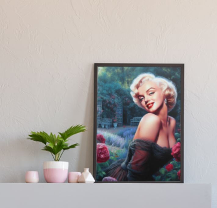 Marilyn Monroe "Rose Garden"